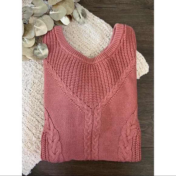 Roxy | Sweater - Picture 1 of 5